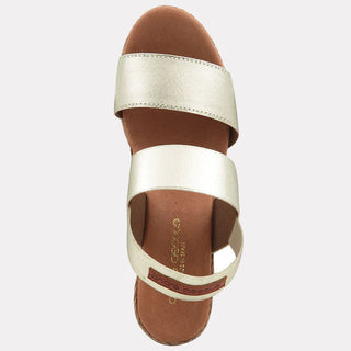 Allison Wedge in Platino