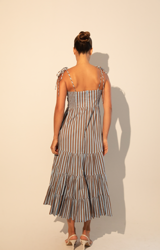 Jolie Midi in Ruler Baby Blue