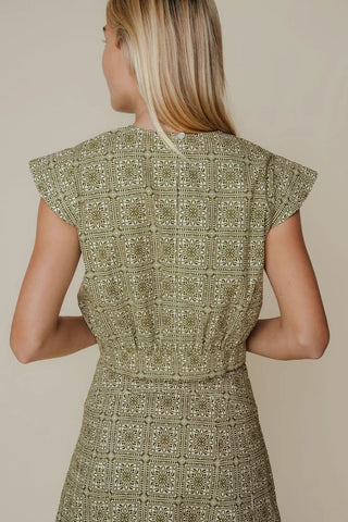 Faire Blouse in Olive Tile